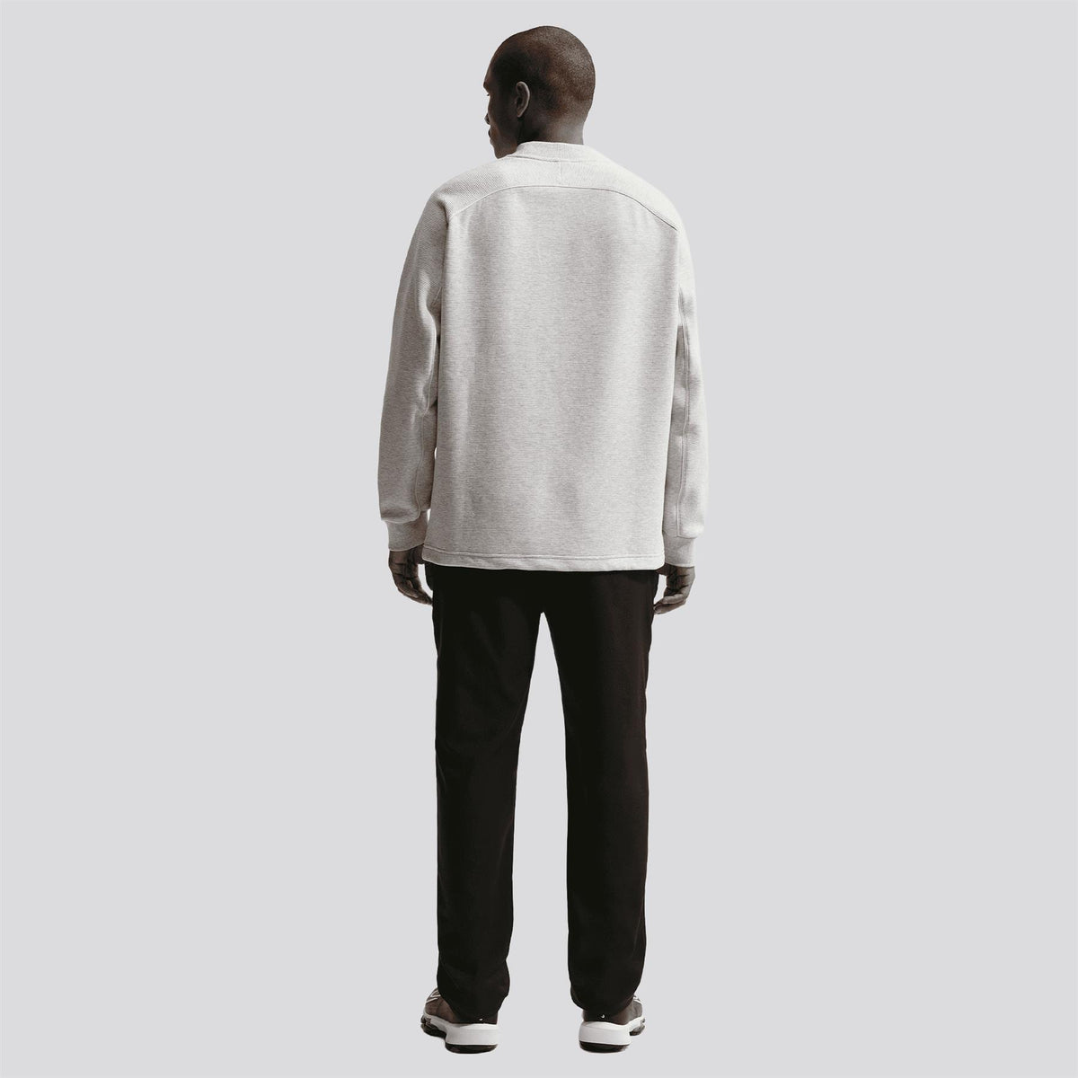 Therma-FIT Par 5 Crew Neck Wolf Grey/White