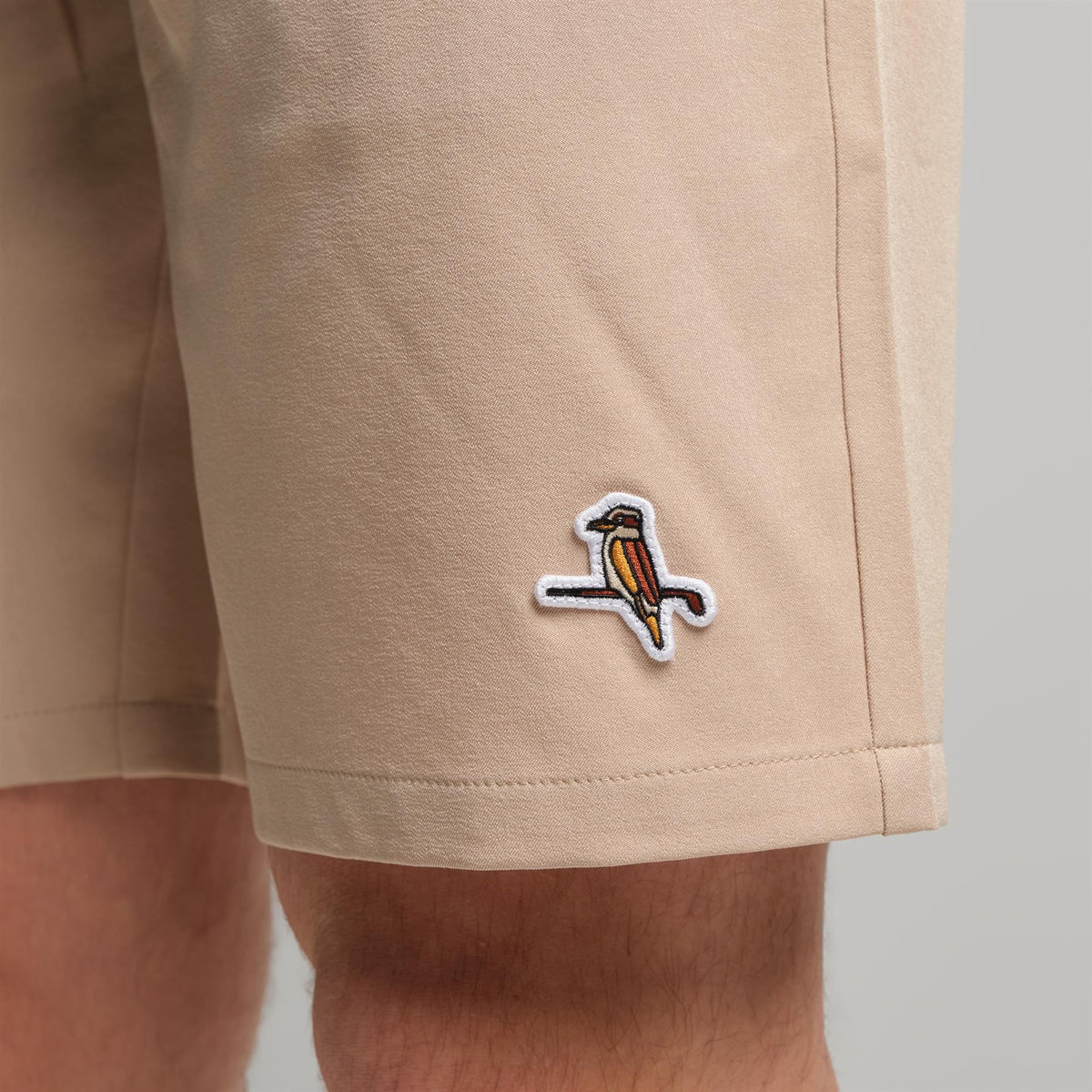 Members 20-inch Shorts Beige