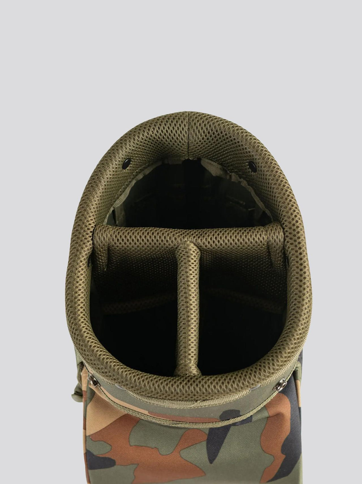 Watt Sunday Carry Bag Woodland Camo