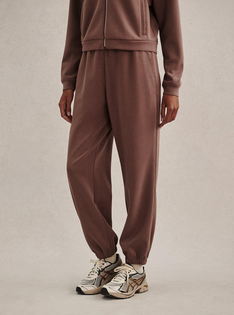 Eli Joggers 27