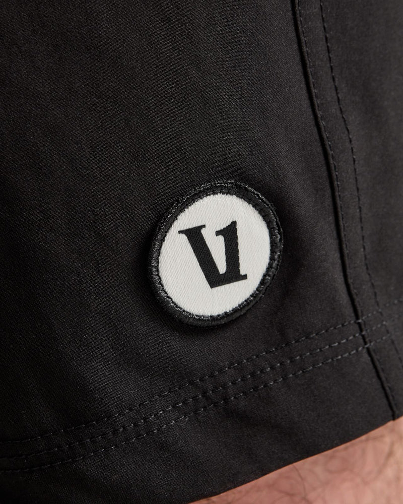 Kore 7-Inch Lined Short Black