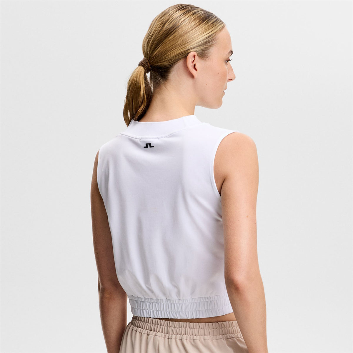 Liny Cropped V-Neck SL Top White