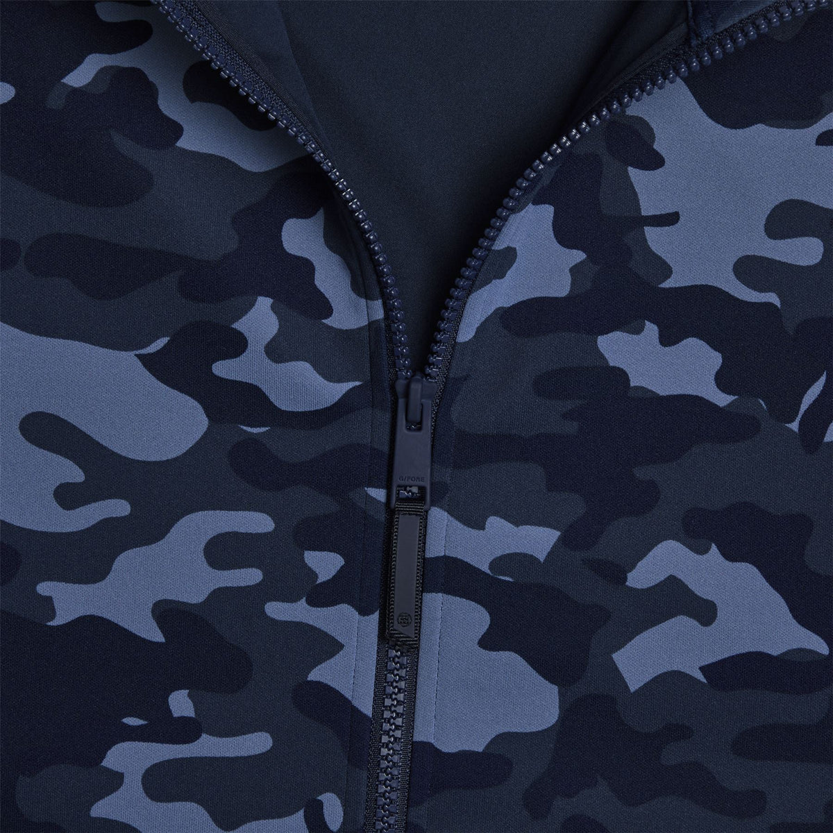 Tech French Terry Fill Zip Gilet Twilight Camo