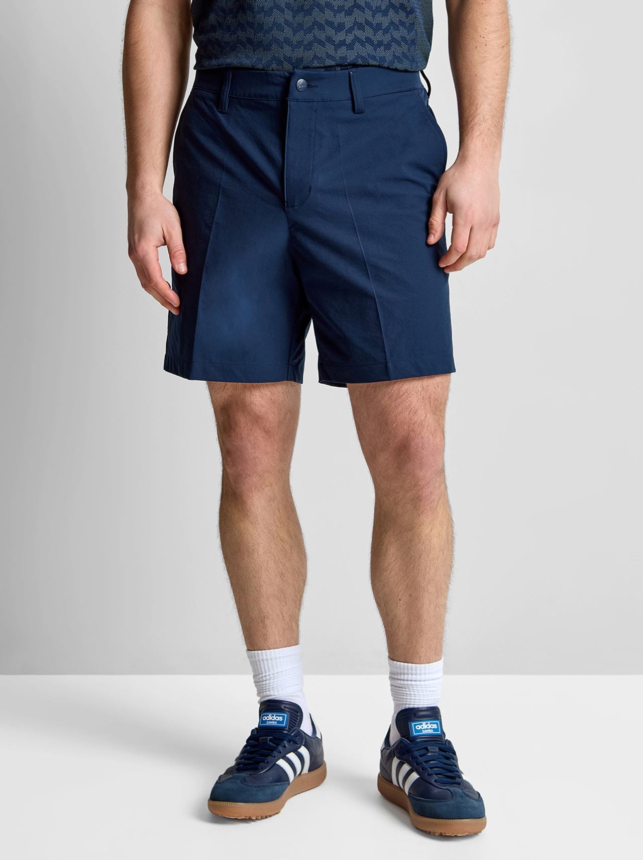 Ultimate365+ 7-Inch Shorts Collegiate Navy