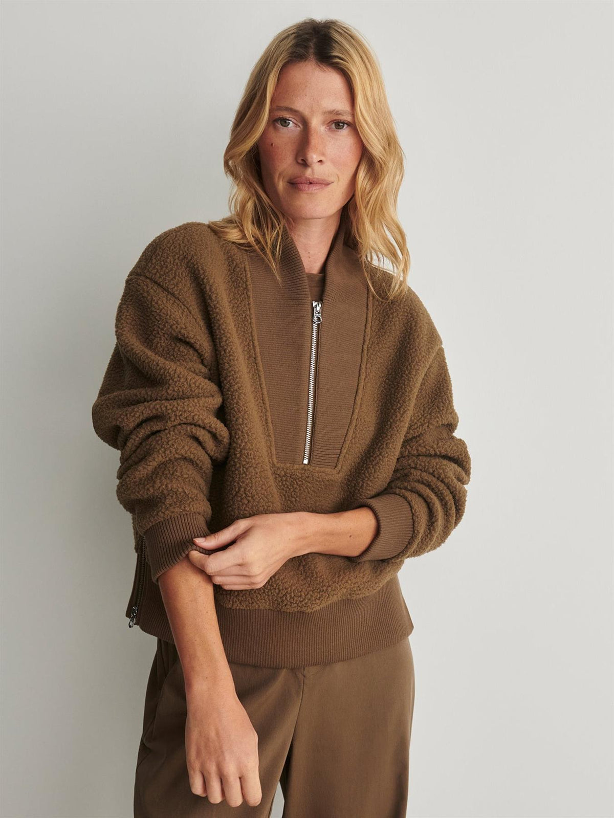 Mumford Half Zip Fleece Teak Olive