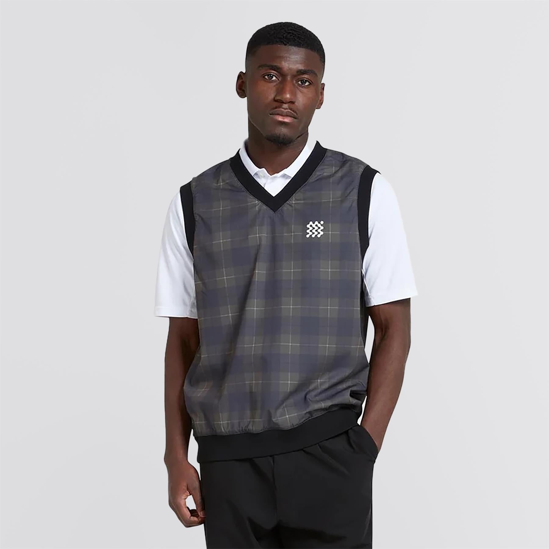 Reversible Legacy V-Neck Gilet Black Check