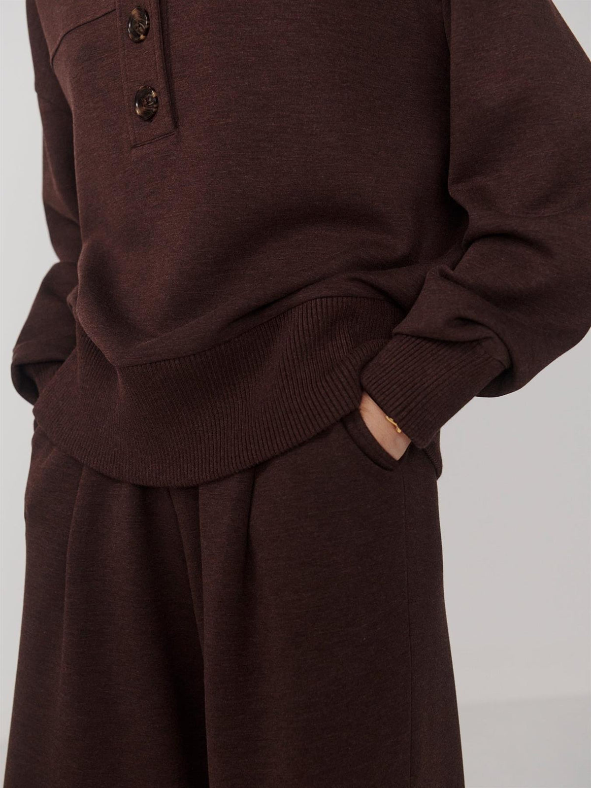Bronya Button Placket Sweat Coffee Bean Marl