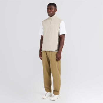 Manors Quarter Zip Tech Vest Greige | TRENDYGOLF UK