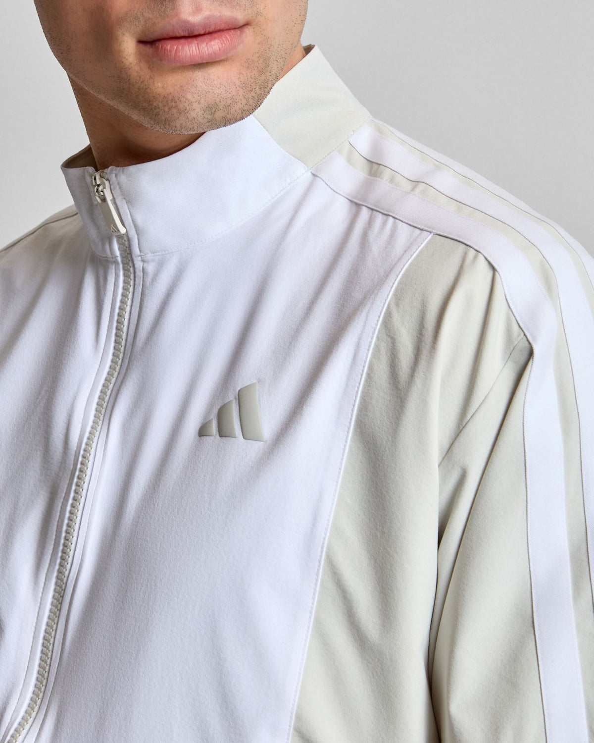 Beyond The Course Twistweave Windbreaker Orbit Grey/White