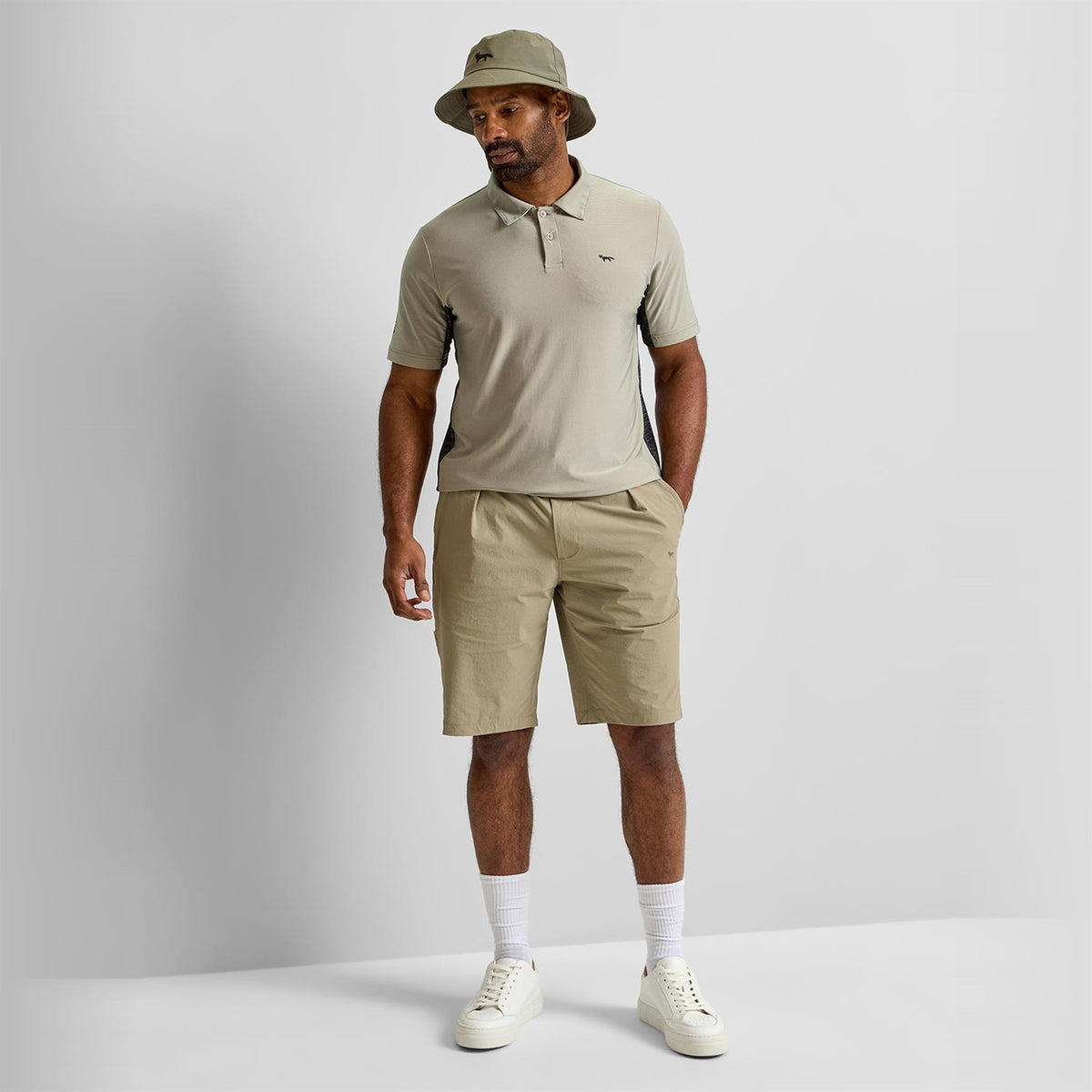 Tech Carpenter 10.5-inch Shorts Khaki