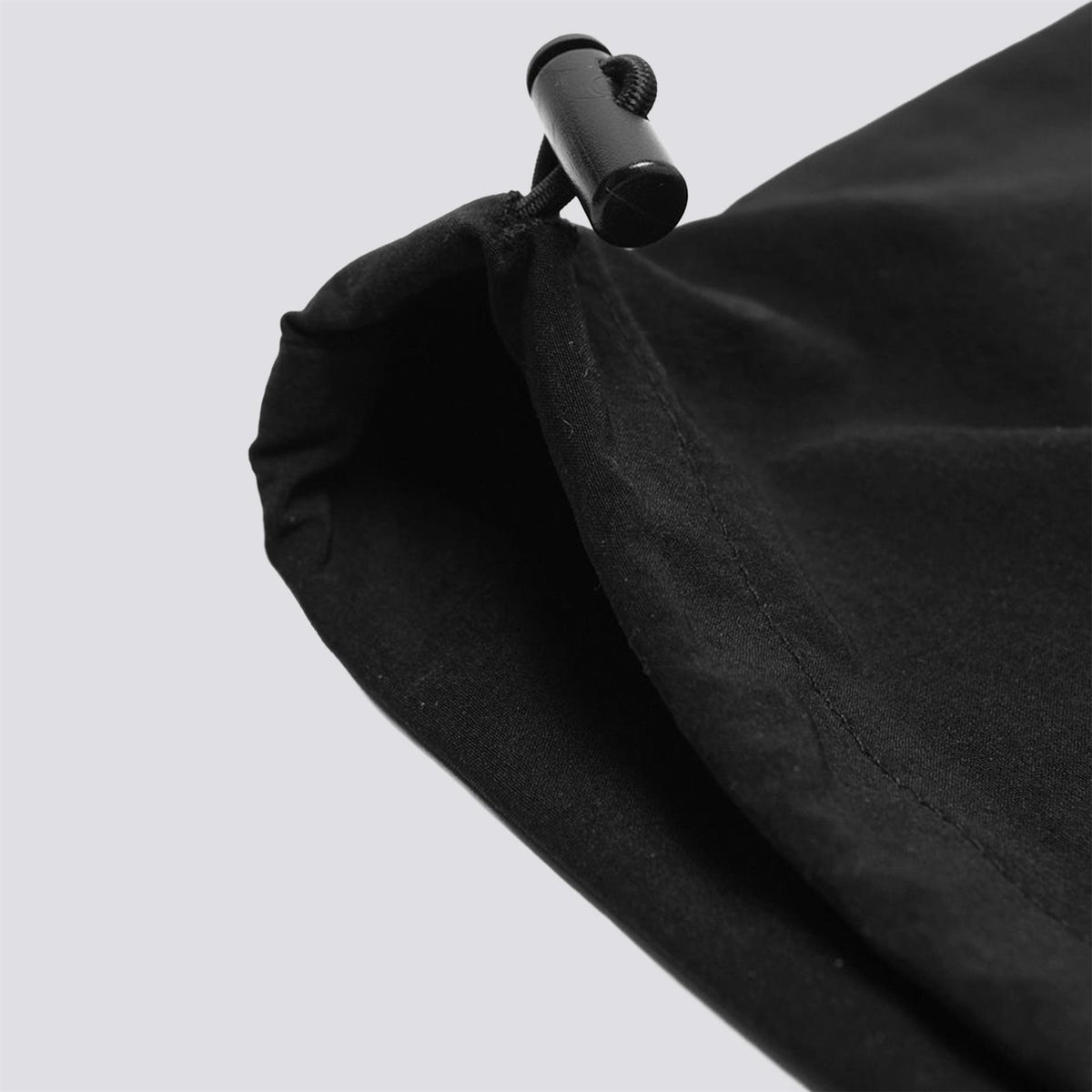 Alec SS Popover Black