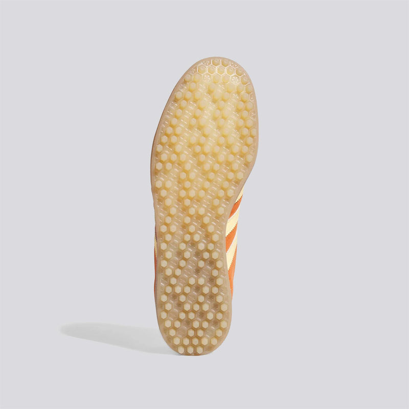 Gazelle Spikeless Golf Shoes