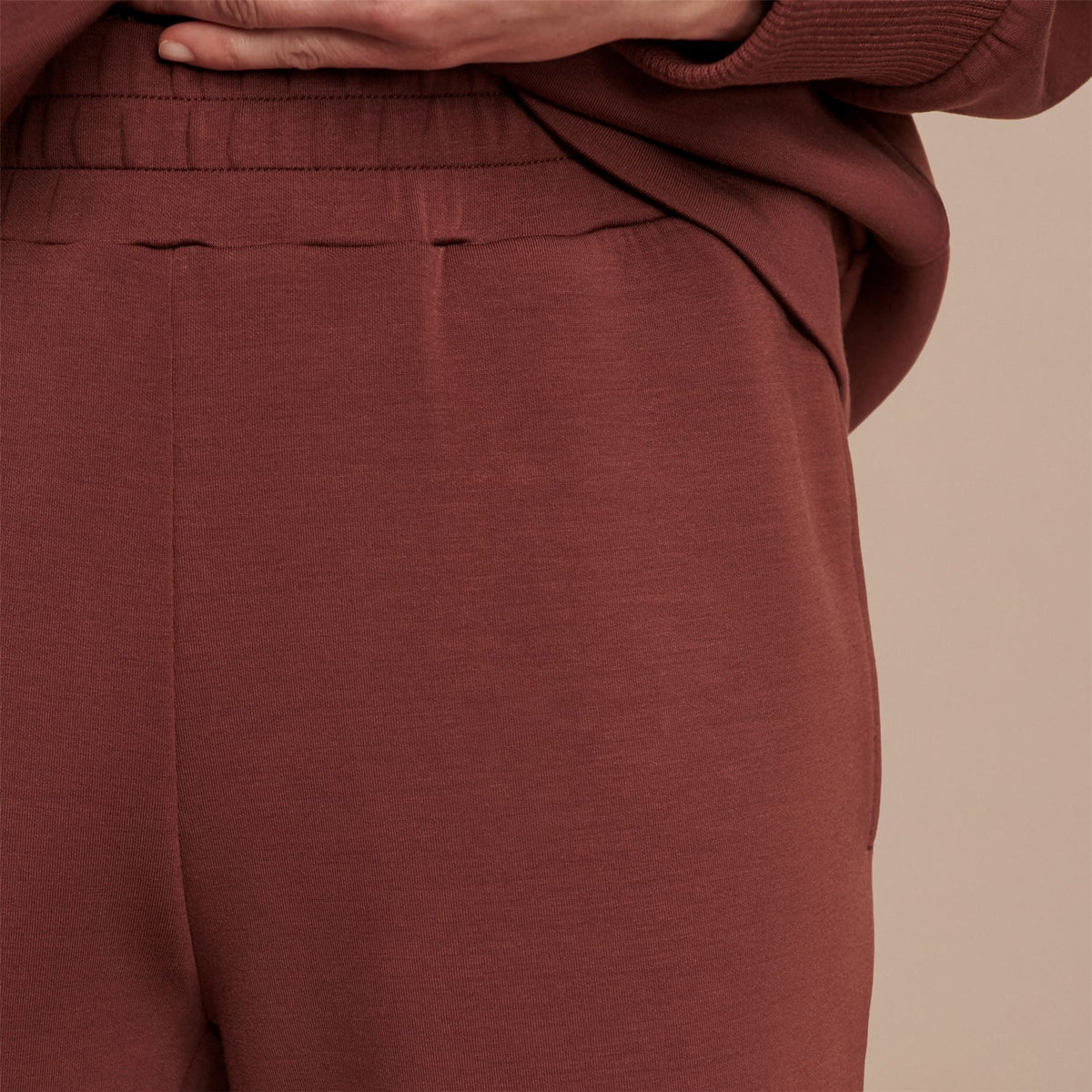 The Slim 27.5 Inch Cuff Pants Cinnamon
