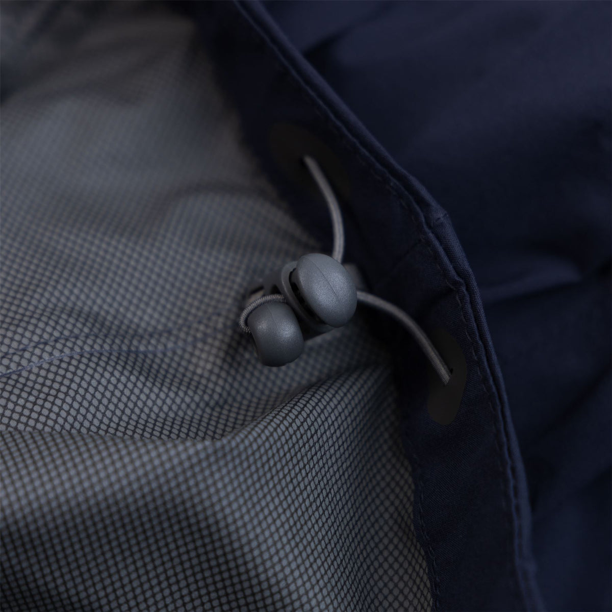 Shield Half Zip Rain Shell Classic Fit wasserdichte Jacke Navy – SS24