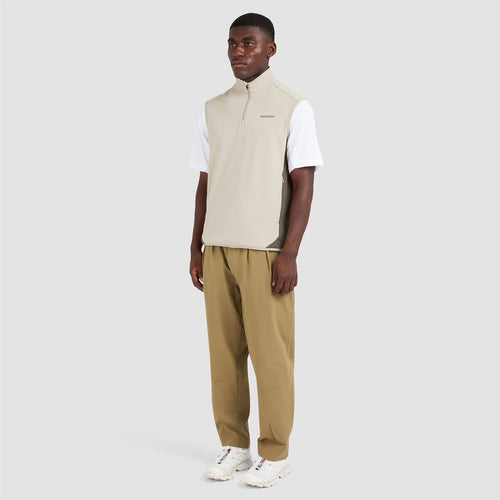 Quarter Zip Tech Vest Greige