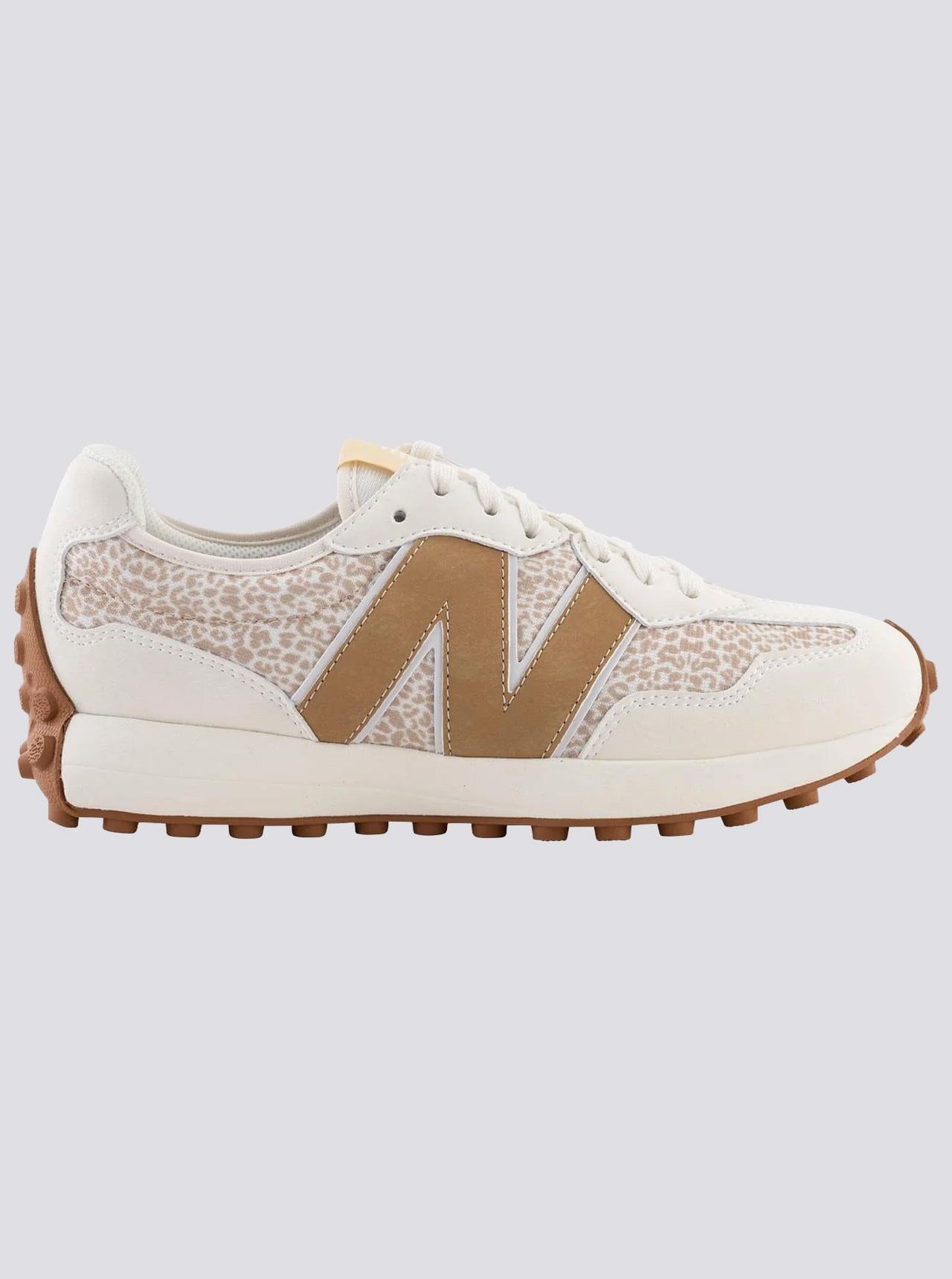 327 Spikeless Golf Shoes Sesame