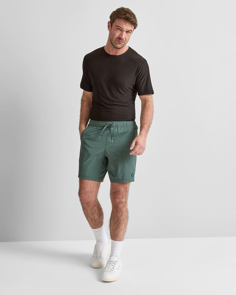 Kore 7-Inch Lined Short Agate Green Tonal