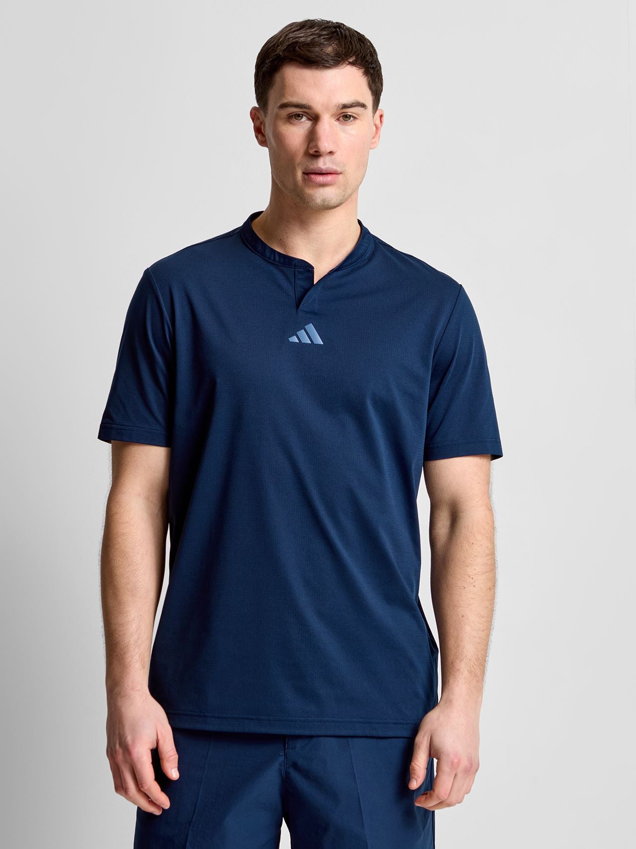 Beyond The Course Golf Club Twistknit Range T-Shirt Collegiate Navy