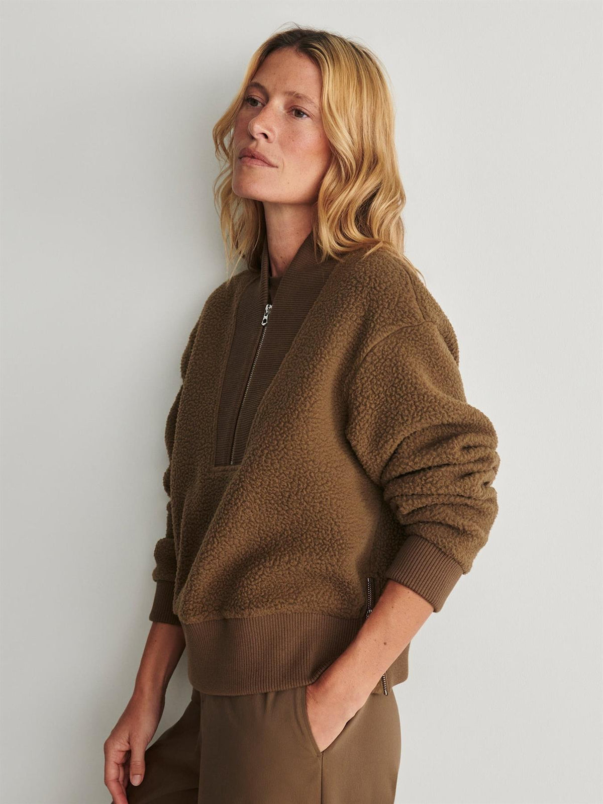 Mumford Half Zip Fleece Teak Olive