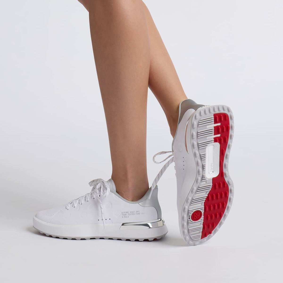 G.112 Embossed Heart G'S Spikeless Golf Shoes Snow/Silver