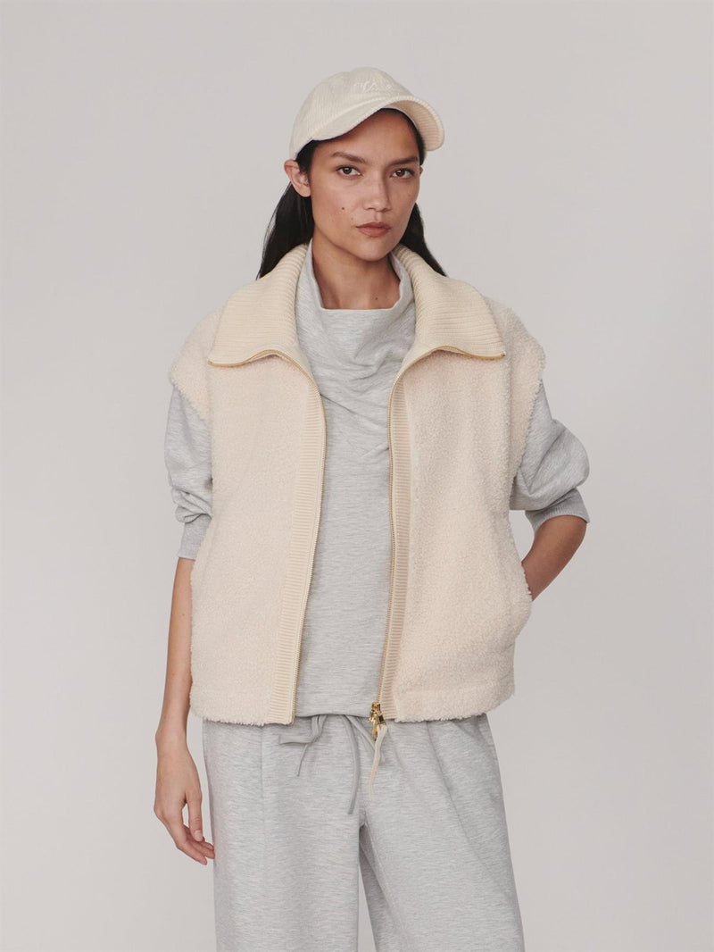 Dominic Sherpa Gilet Sandshell