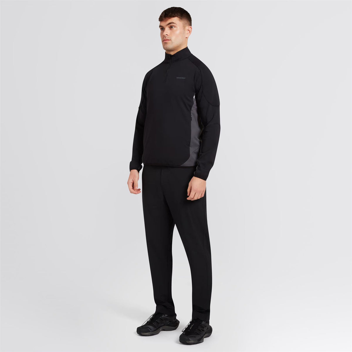 Quarter Zip Tech Mid Layer Black