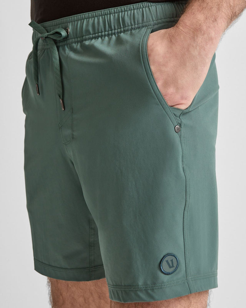 Kore 7-Inch Lined Short Agate Green Tonal