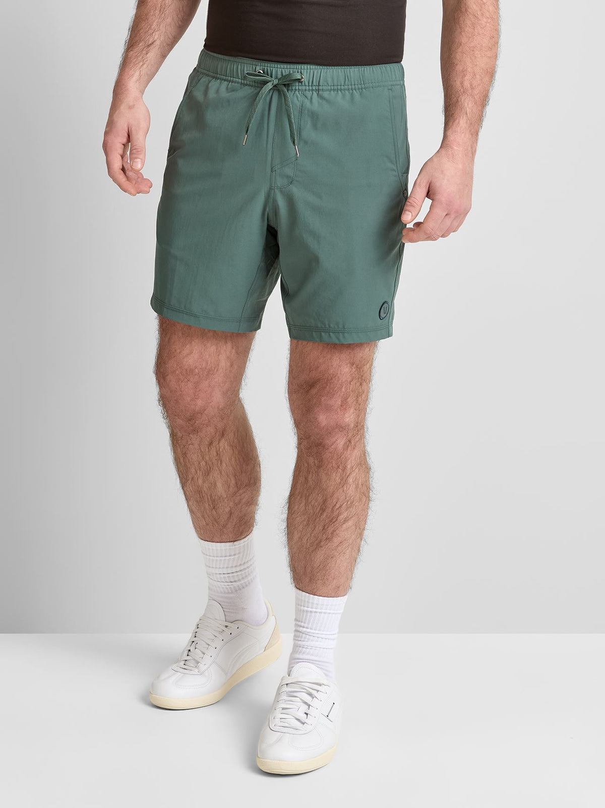 Kore 7-Inch Lined Short Agate Green Tonal