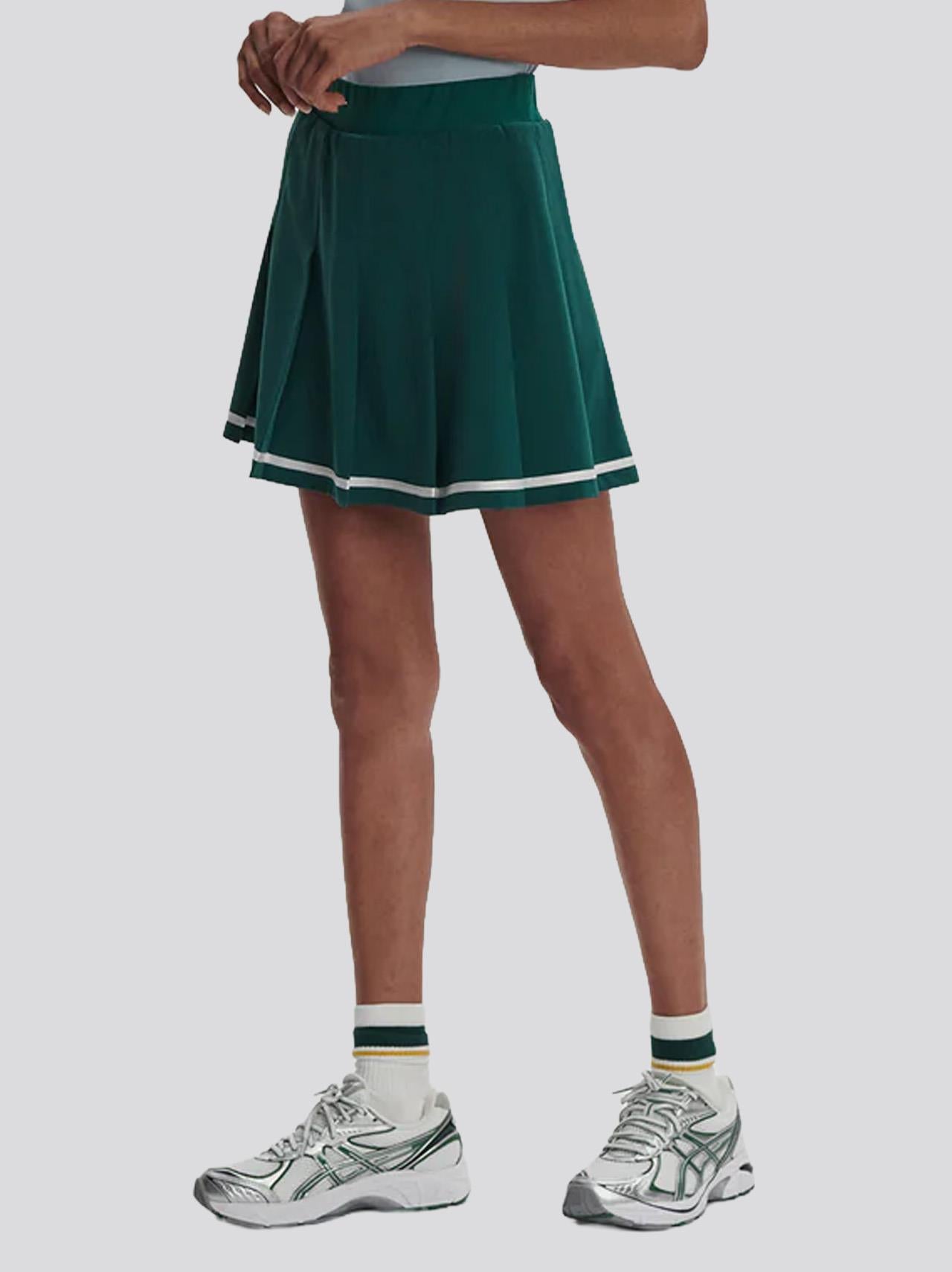 Clarendon 2.0 High Rise 16 Inch Skort Forest/White