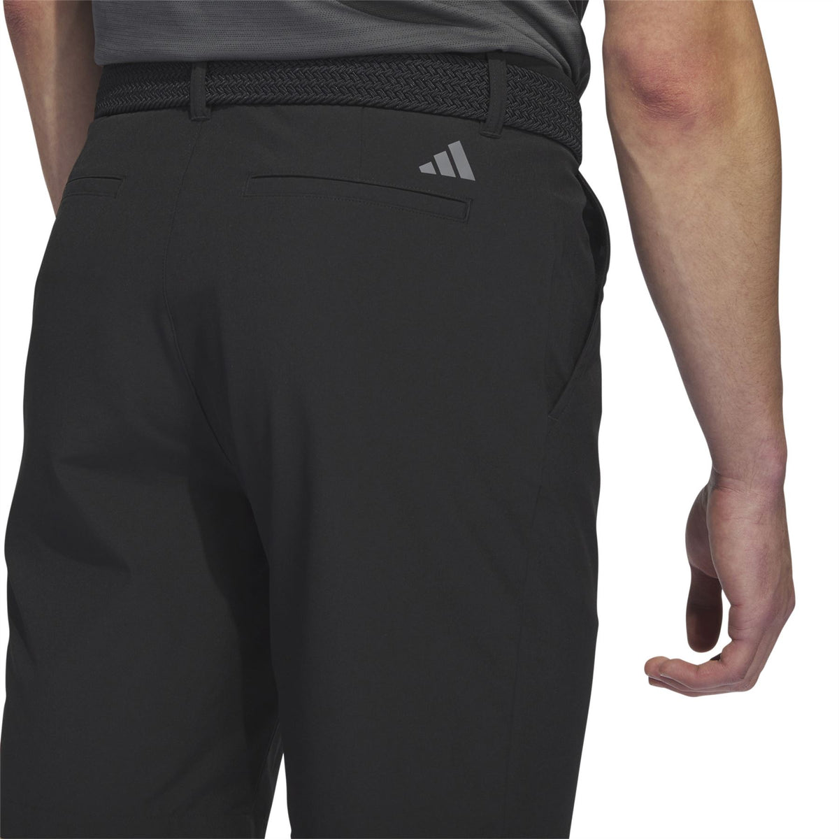 Ultimate365 Short de golf extensible coupe régulière de 8,5 pouces noir - SS24