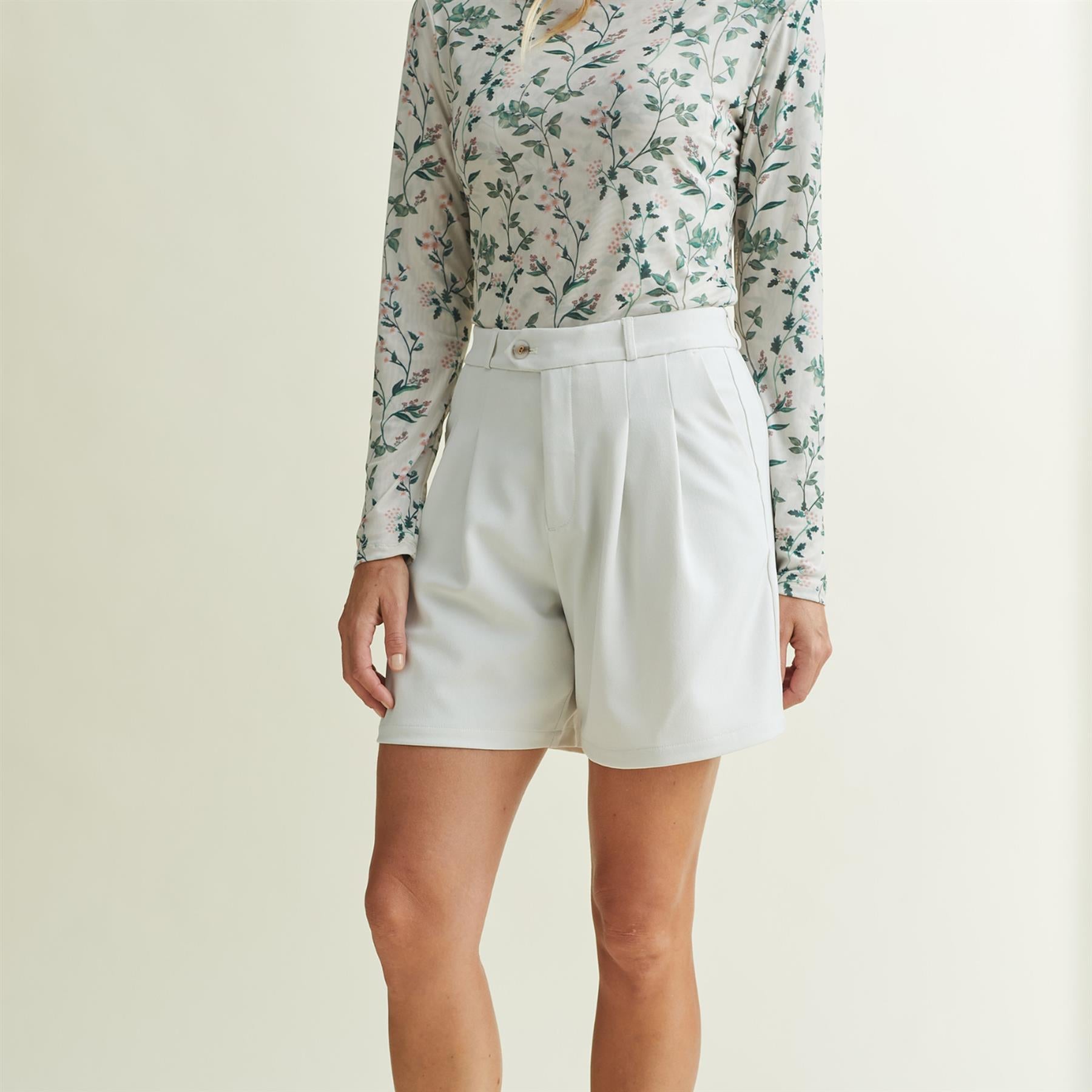 Trouser Shorts Silver Birch