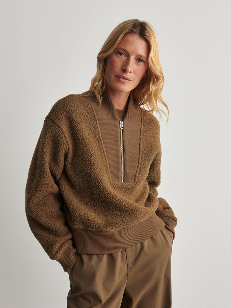 Mumford Half Zip Fleece Teak Olive