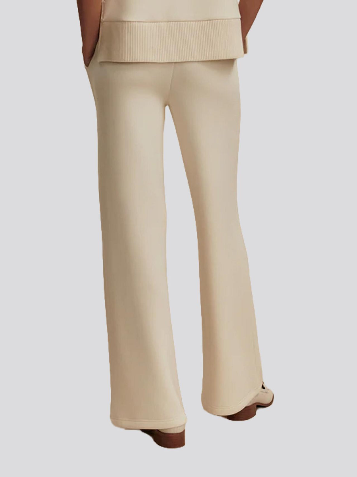 The Wide Leg 28 Inch Pants Pristine