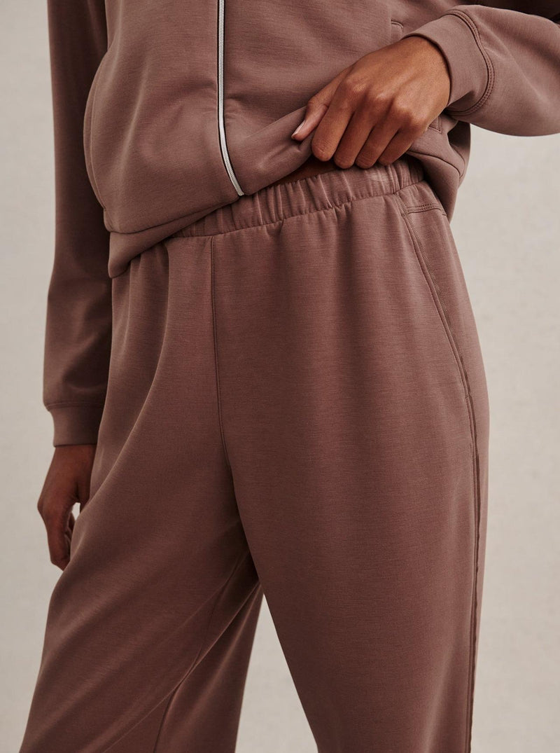 Eli Joggers 27 Coffee Quartz