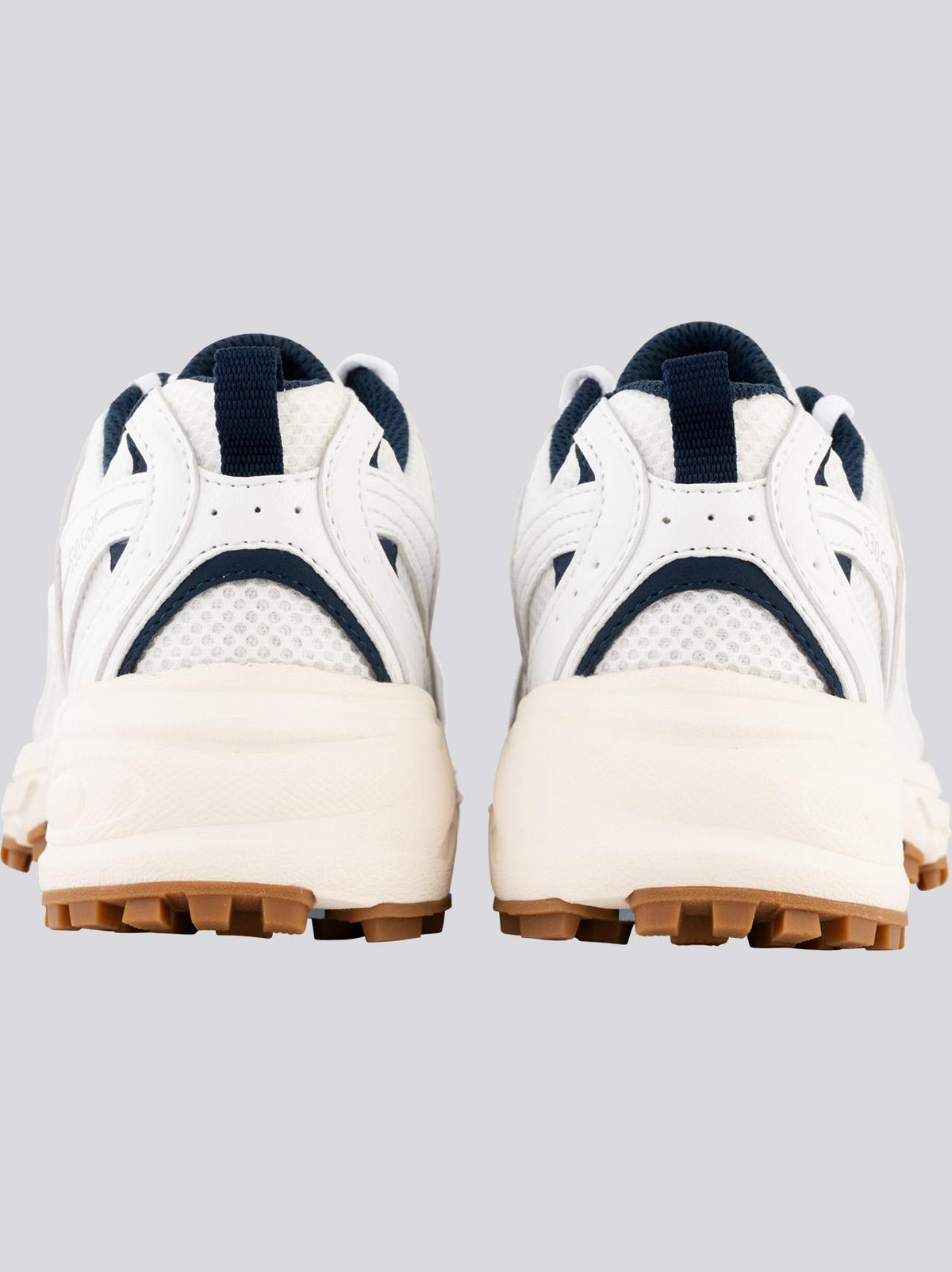 530 Spikeless Golf Shoes White/Navy