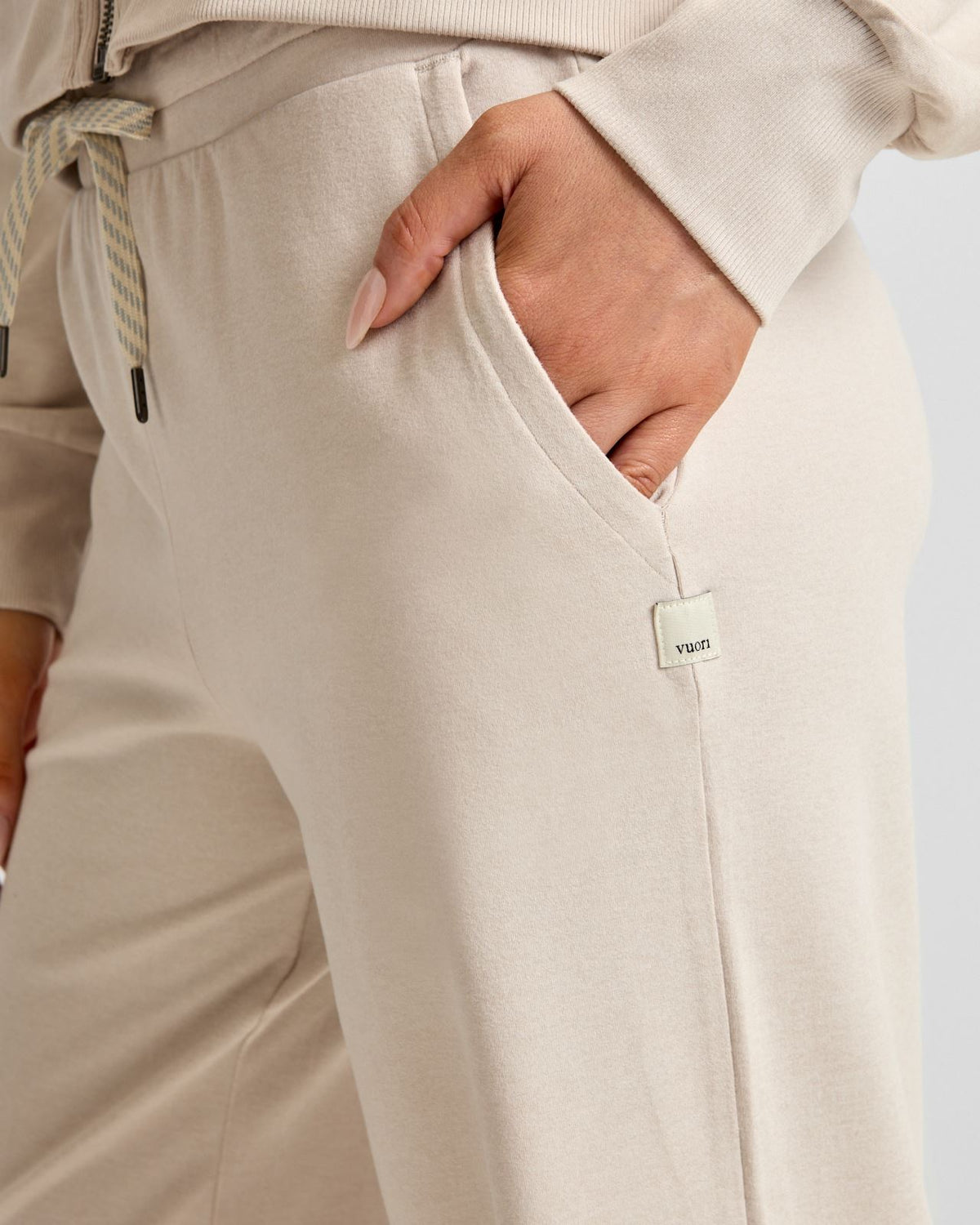 Halo Essential Wideleg Joggers Ecru Heather