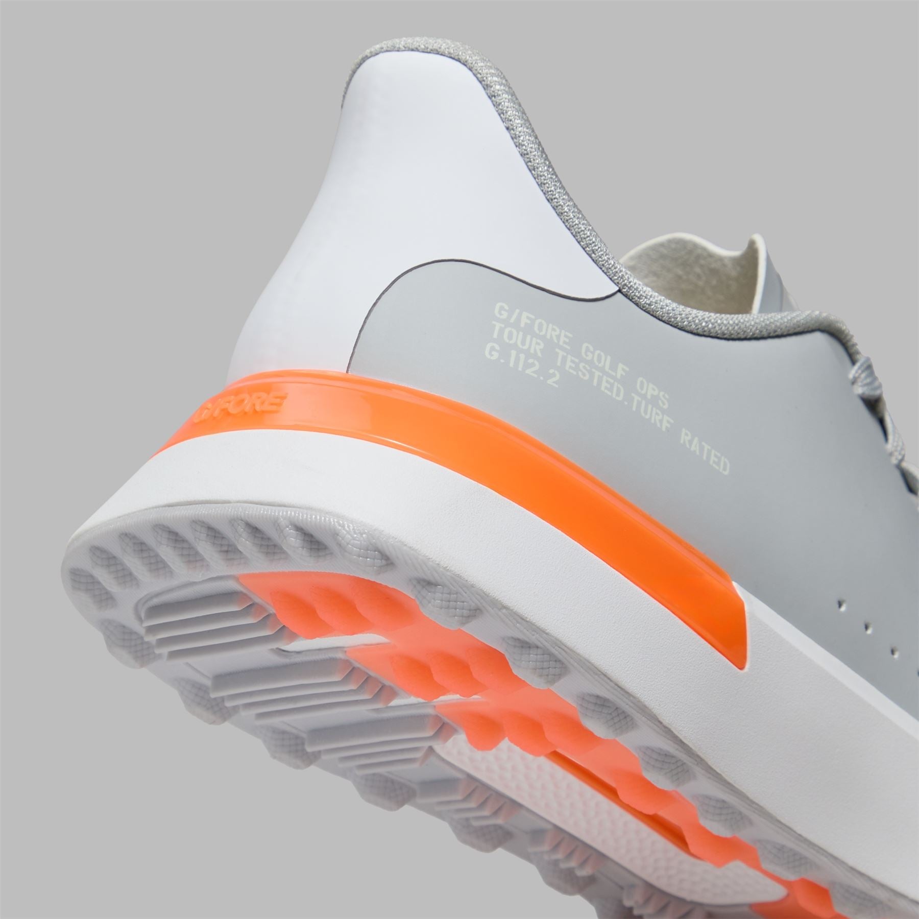 15⭐︎G/FORE G.112ホワイト/オレンジ スニーカー G/FORE G.112 Hybrid Spikeless Golf Shoe Nimbus/Shocking Orange