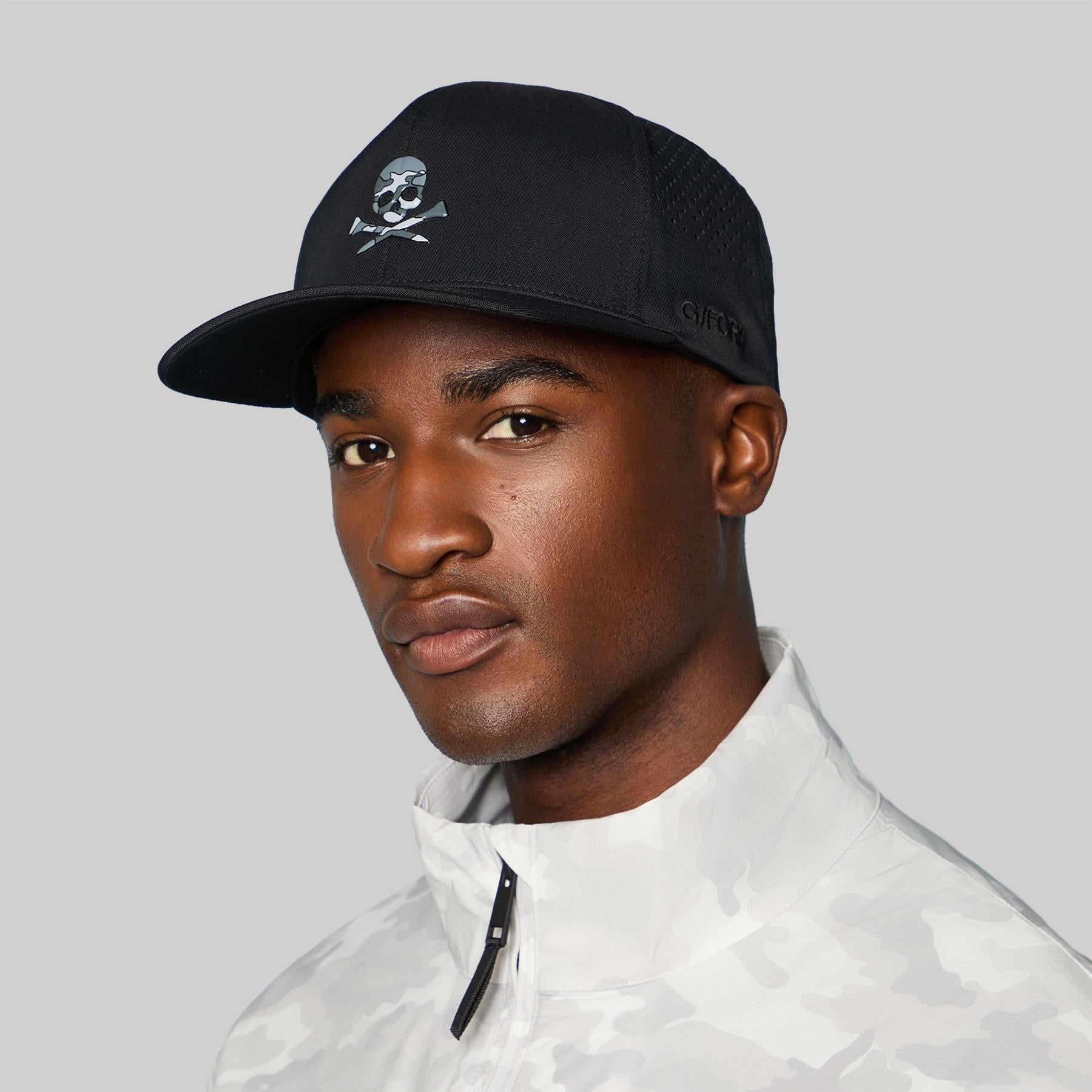 Skull & Tees Perforated Delta 110 Snapback Onyx