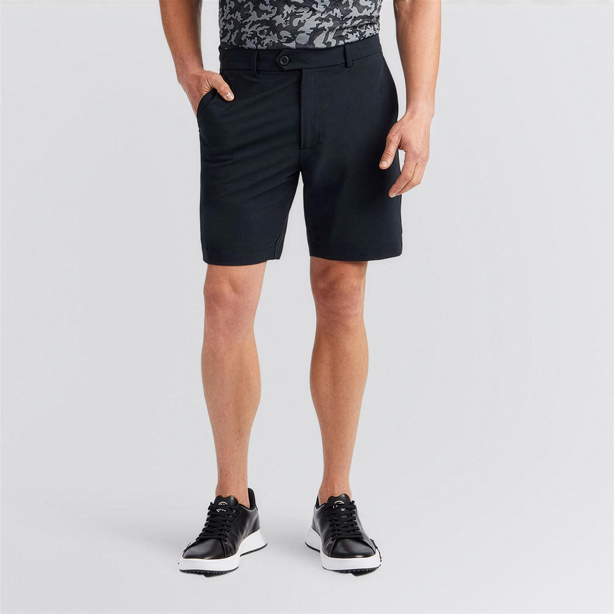 Maverick 8-inch Four-Way Stretch Shorts Onyx