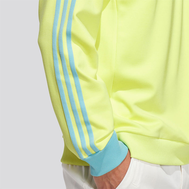 adidas Originals 3-Stripe Quarter Zip - quarter-zip neckline detail