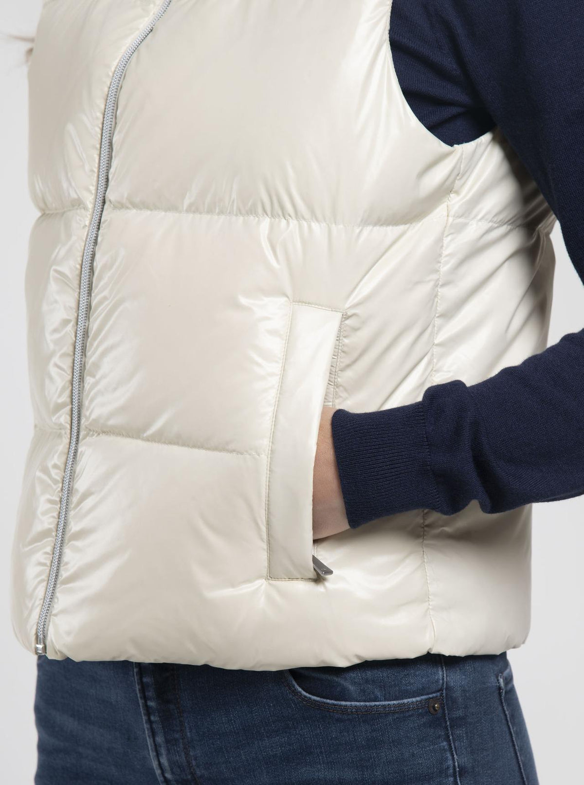 Vivi Shine Vest Alabaster