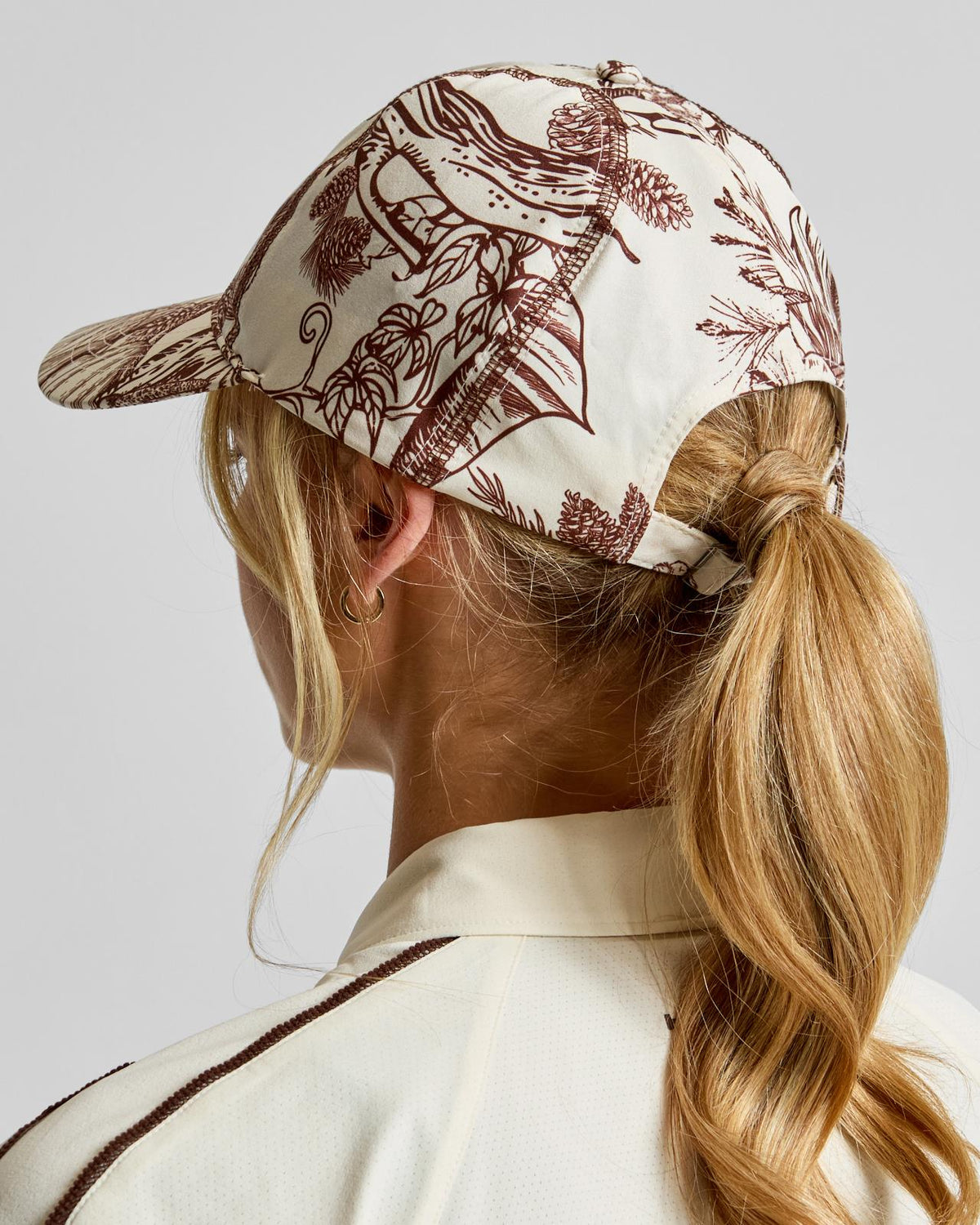 Technical Cap Brown Botanical