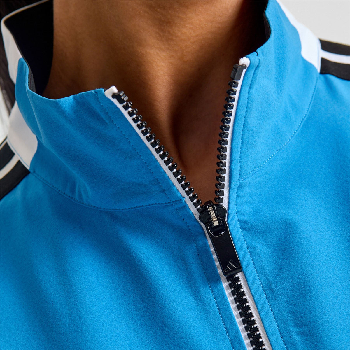 Beyond The Course Colour Block Twistweave Full Zip Jacket Lucid Ray Blue