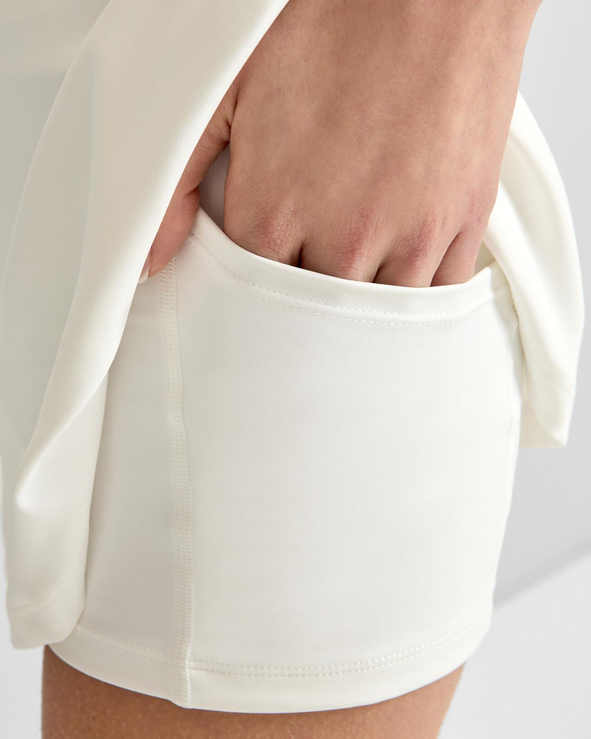 Par-Tec Skort White