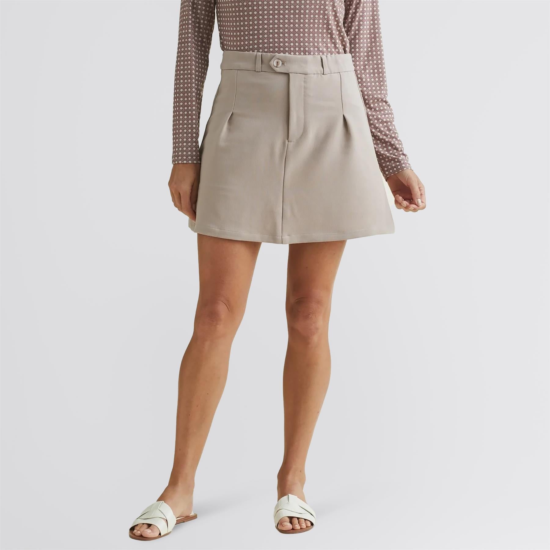 C'est Tout 17 Inch Skort Cobblestone