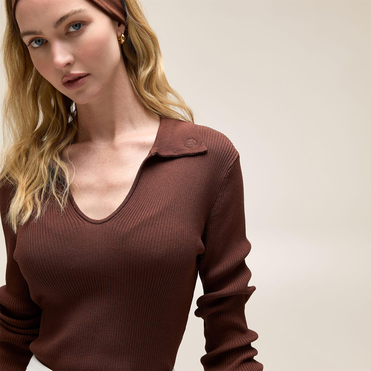 Samantha LS Ribbed Knit V-Neck Polo Brown