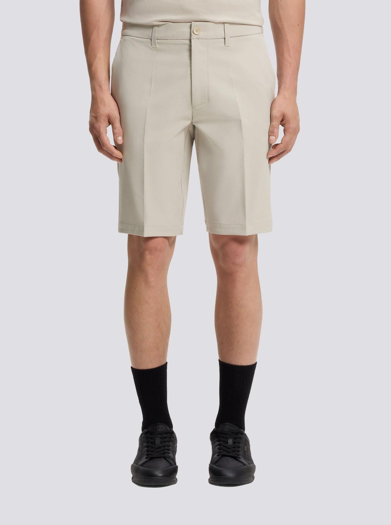 Commuter 10.5-Inch Shorts Open White