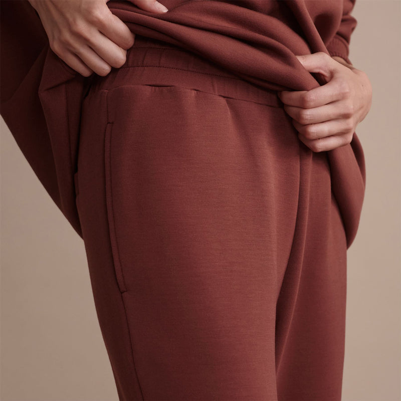 The Slim 27.5 Inch Cuff Pants Cinnamon