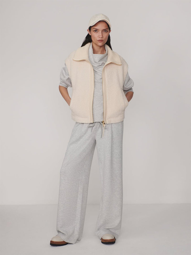 Dominic Sherpa Gilet Sandshell