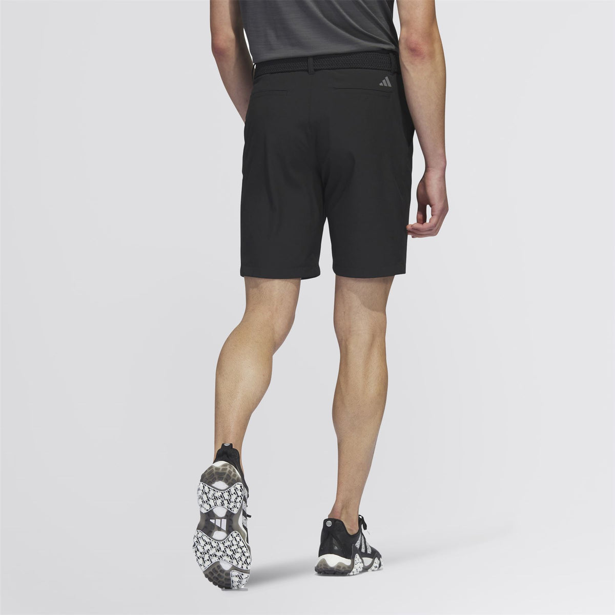 Ultimate365 Short de golf extensible coupe régulière de 8,5 pouces noir - SS24